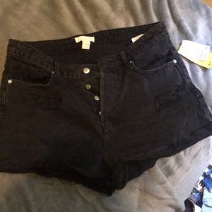 Black jean shorts
